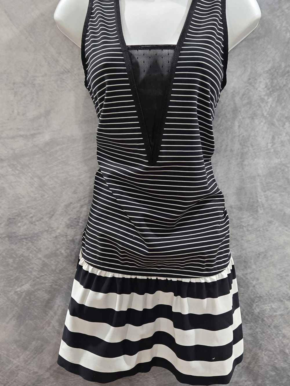 Lululemon Both Ways Dress
Parallel Stripe / Black